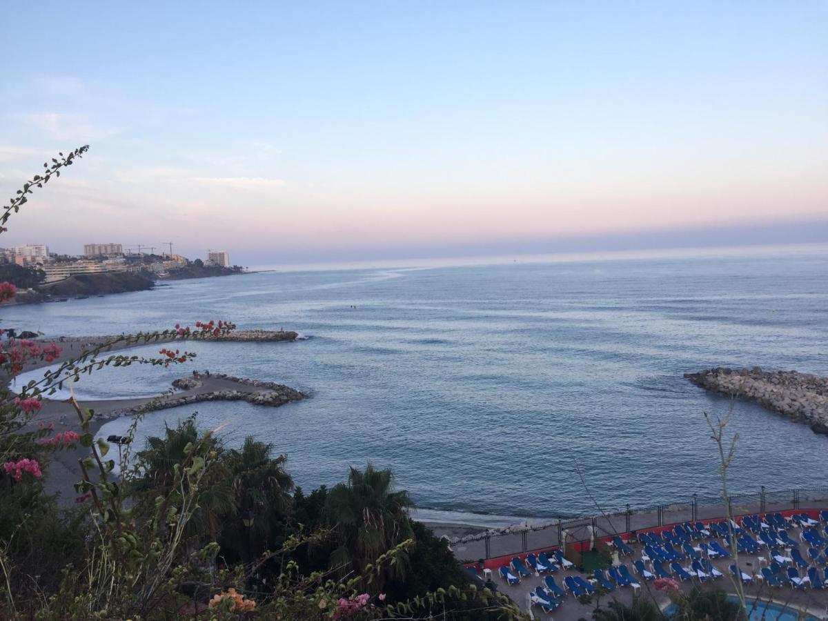 Апартаменты Studio With Access To The Garden. Open Pool. Beach Very Close. Wifi & Netflix Free Бенальмадена Экстерьер фото